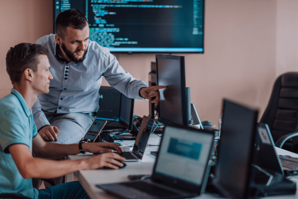 Comparing Azure Savings Plan vs Reserved Instance: Deciding between the 2 offers